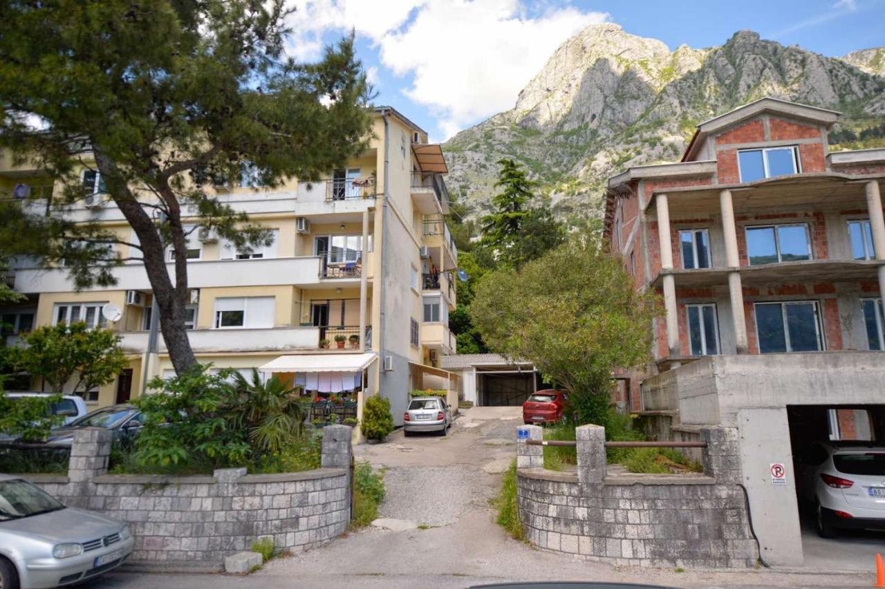 Apartment Katja Kotor Exterior photo